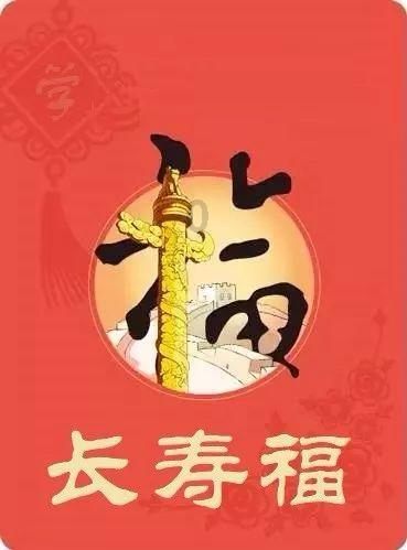 夏季的时尚女孩