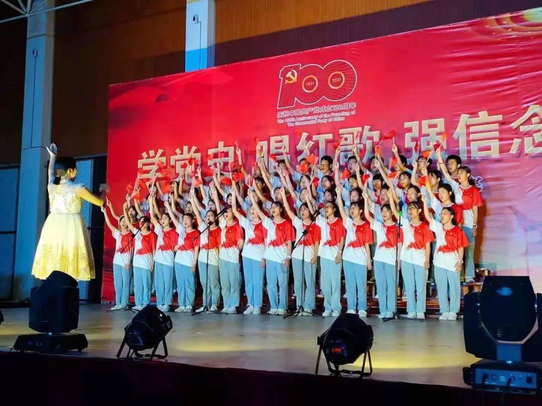 卡通骆驼救援