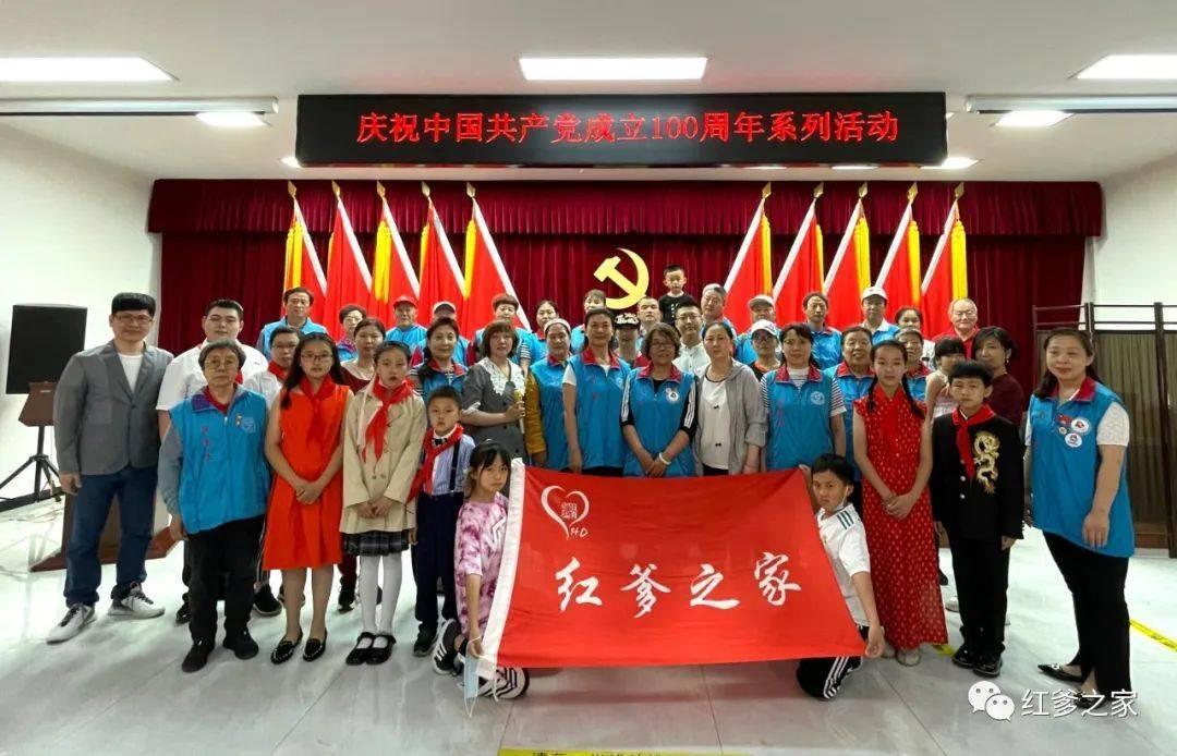 一个男人睡了你之后不再主动联系女人要质问吗？游戏画面